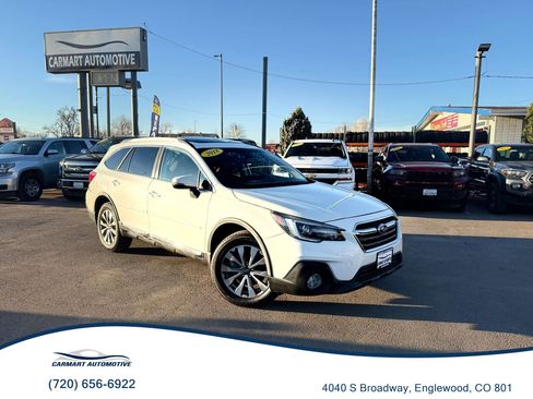 Used 2018 Subaru Outback 3.6R Touring image 1