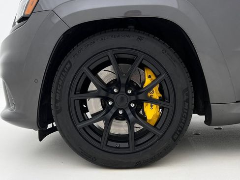 Used 2019 Jeep Grand Cherokee Trackhawk AWD/4WD image 6