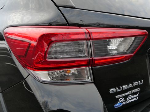 Used 2023 Subaru Crosstrek 2.0i Premium image 17