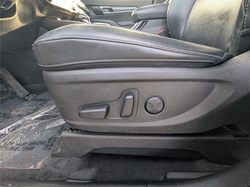 Used 2022 Kia Telluride S image 20