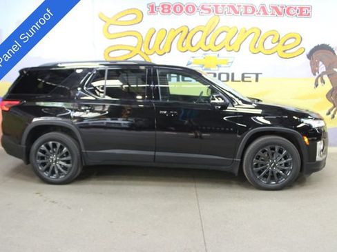 Used 2022 Chevrolet Traverse RS w/ LPO, Floor Liner Package AWD/4WD image 1