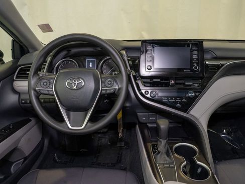Used 2024 Toyota Camry LE image 6