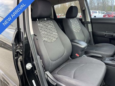 Used 2011 Kia Soul + w/ Audio Pkg image 22