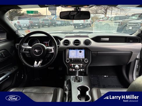 Used 2019 Ford Mustang Premium image 19