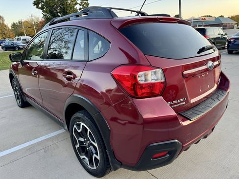 Used 2016 Subaru Crosstrek 2.0i Premium image 7