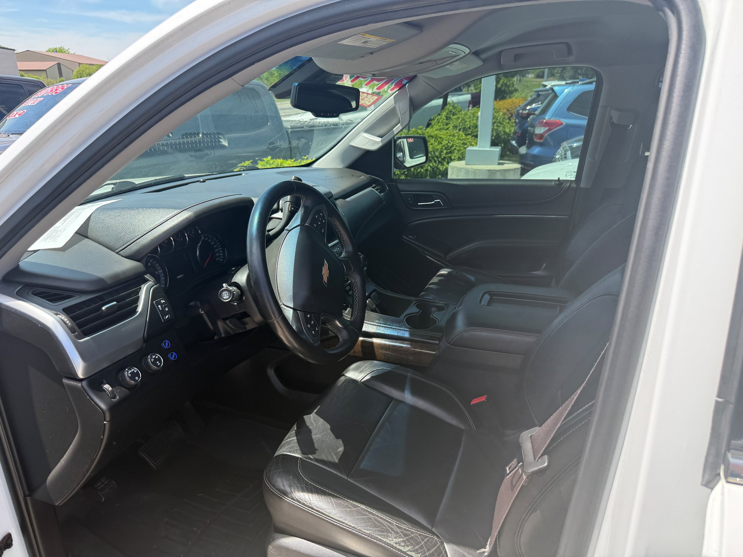 Used 2015 Chevrolet Tahoe LT AWD/4WD image 11
