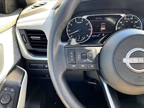 Certified 2023 Nissan Rogue SV AWD/4WD image 22