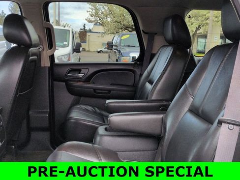 Used 2013 Chevrolet Tahoe LT w/ Luxury Package image 22