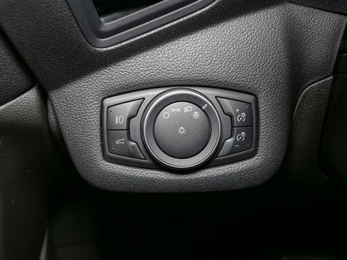 Used 2017 Ford Escape SE w/ Equipment Group 201A image 30