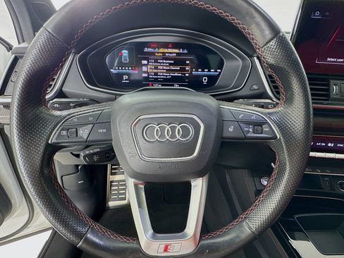 Used 2021 Audi SQ5 Prestige AWD/4WD image 12