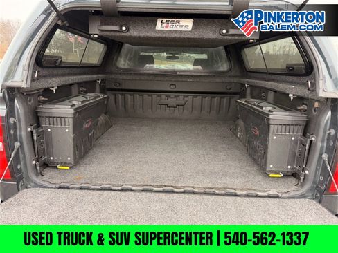 Used 2018 Chevrolet Silverado 1500 LT w/ All Star Edition image 34