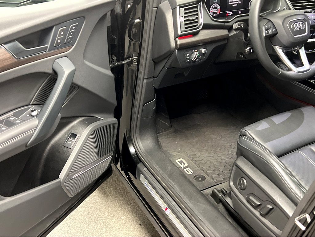 Used 2023 Audi Q5 2.0T Prestige AWD/4WD image 8