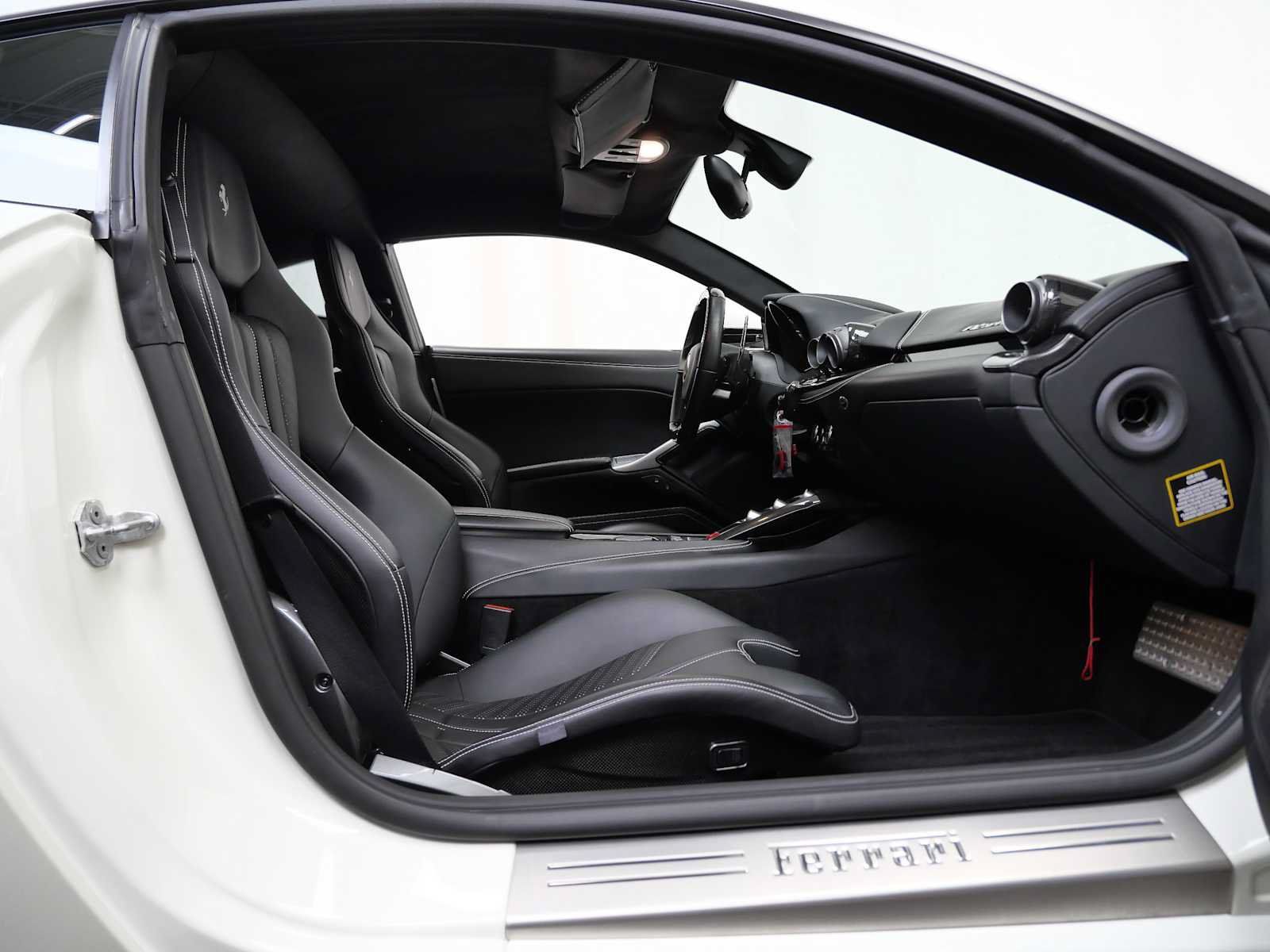 Certified 2014 Ferrari F12 Berlinetta RWD image 13