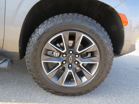 Certified 2021 Chevrolet Tahoe Z71 w/ Luxury Package image 10