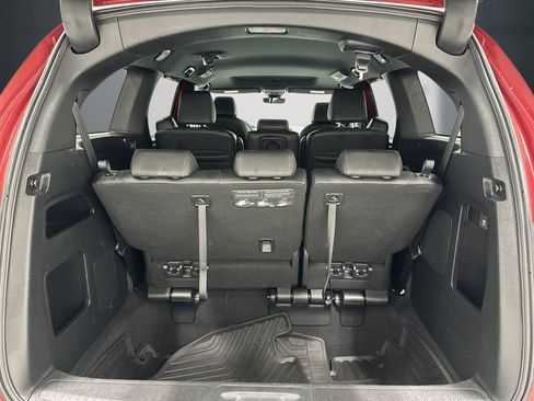 Used 2024 Honda Odyssey Sport image 7