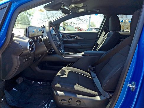 New 2026 Chevrolet Equinox EV LT w/ Comfort Package image 9