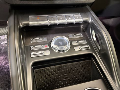 New 2026 Lincoln Nautilus Premier image 21