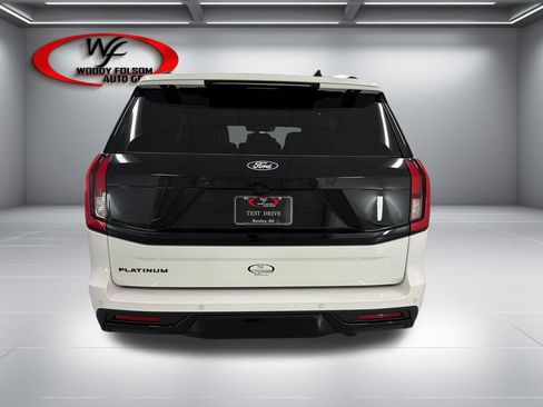 New 2027 Ford Expedition Platinum w/ Stealth Performance Package AWD/4WD image 7