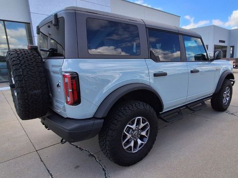Used 2024 Ford Bronco Badlands AWD/4WD image 8