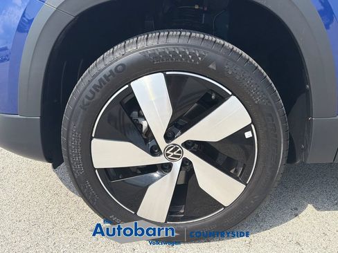 Certified 2024 Volkswagen Taos S AWD/4WD image 28