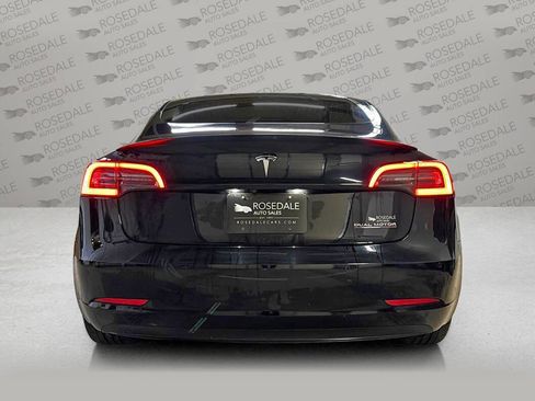 Used 2020 Tesla Model 3 Performance image 7