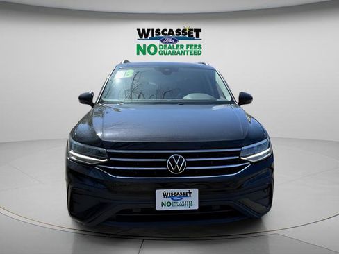 Used 2023 Volkswagen Tiguan SE AWD/4WD image 9
