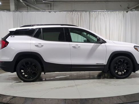 Used 2020 GMC Terrain SLE w/ Driver Convenience Package image 11