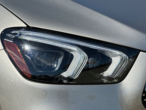 Used 2023 Mercedes-Benz GLE 450 4MATIC image 11