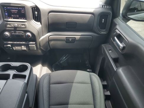Used 2025 Chevrolet Silverado 1500 Custom Trail Boss AWD/4WD image 20