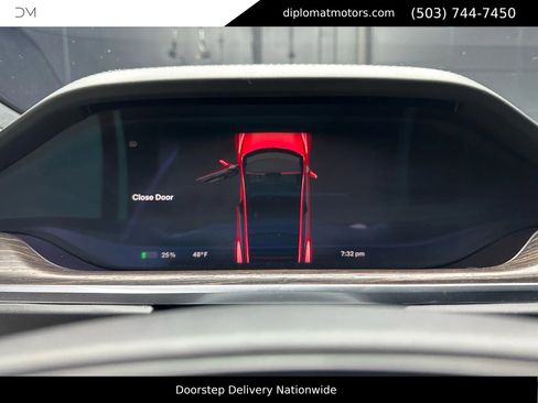 Used 2021 Tesla Model S Plaid image 31