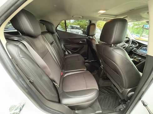 Used 2019 Buick Encore Preferred AWD/4WD image 15