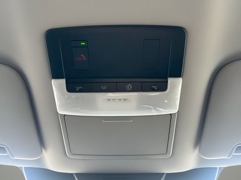 Certified 2026 Nissan Pathfinder SV AWD/4WD image 47