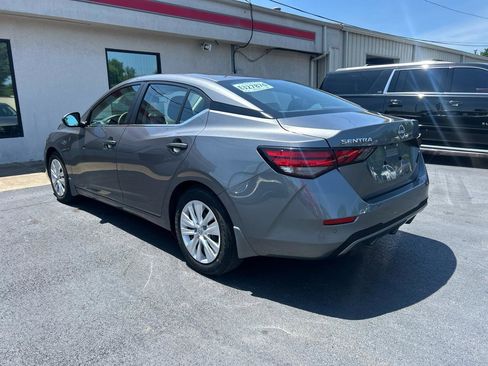 Used 2024 Nissan Sentra S FWD image 7