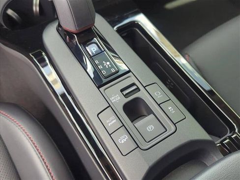 New 2026 Toyota Prius Plug-In Hybrid FWD image 19