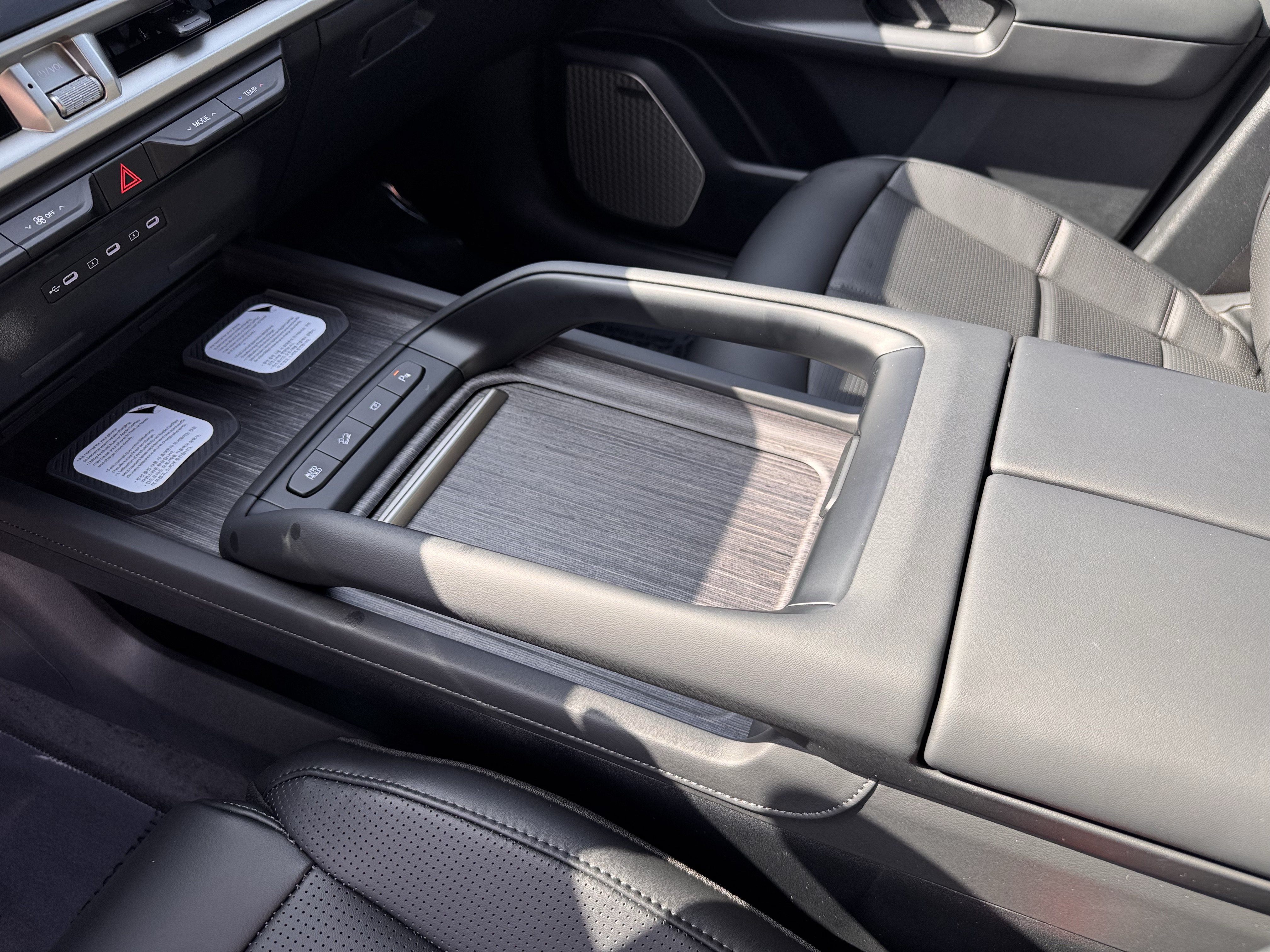 New 2027 Kia Telluride SX Prestige AWD/4WD image 11