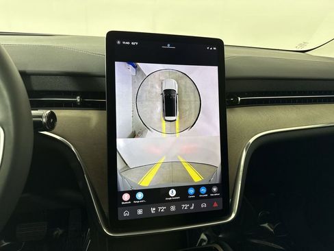 Used 2025 Volvo EX90 Plus image 30