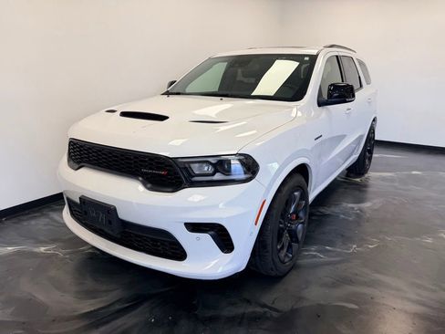Used 2024 Dodge Durango R/T w/ Tow 'N Go Group AWD/4WD image 4