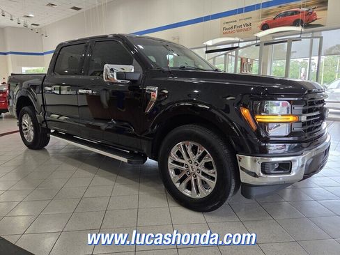 Used 2024 Ford F150 XLT w/ Equipment Group 302A MID RWD image 3