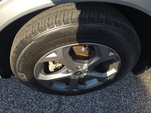 Used 2023 Ford Escape ST-Line w/ Tech Pack #1 image 7