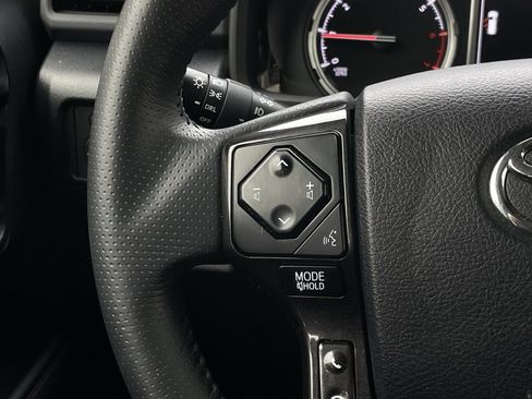 Used 2024 Toyota 4Runner TRD Off-Road image 13