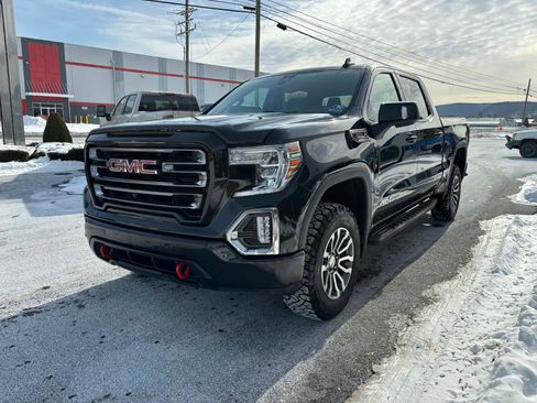 Used 2021 GMC Sierra 1500 AT4 w/ AT4 Premium Package image 7