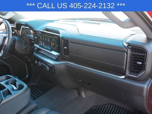 Used 2023 Chevrolet Silverado 1500 LT AWD/4WD image 25