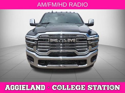 Used 2026 RAM 3500 Laramie w/ Towing Technology Group AWD/4WD image 11