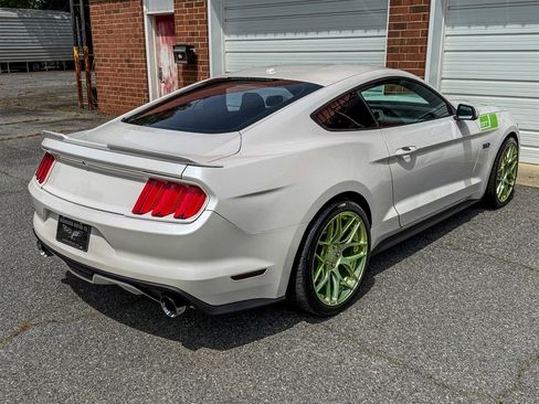 Used 2017 Ford Mustang GT Premium w/ GT Performance Package image 33