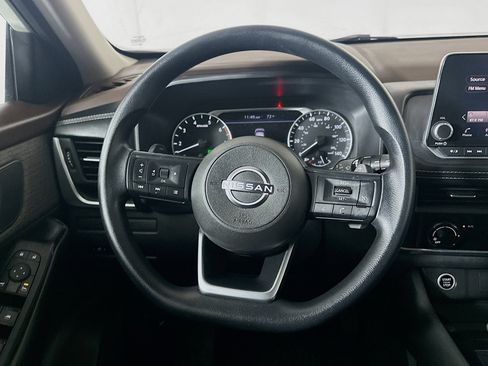 Used 2023 Nissan Rogue S AWD/4WD image 18