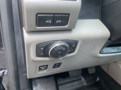 Used 2020 Ford F150 Lariat w/ Equipment Group 502A Luxury image 31