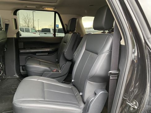 Used 2024 Ford Expedition Max XLT image 37