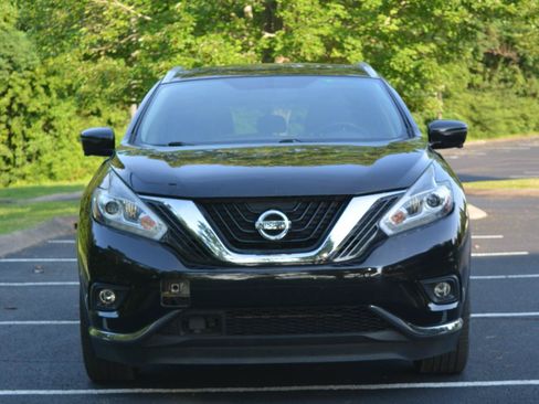 Used 2018 Nissan Murano Platinum w/ Cargo Package AWD/4WD image 2