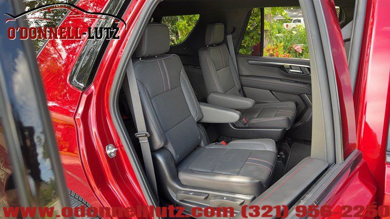 Used 2025 Chevrolet Tahoe RST w/ Comfort Package AWD/4WD image 12
