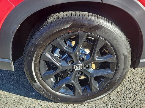 Certified 2025 Honda HR-V Sport image 8